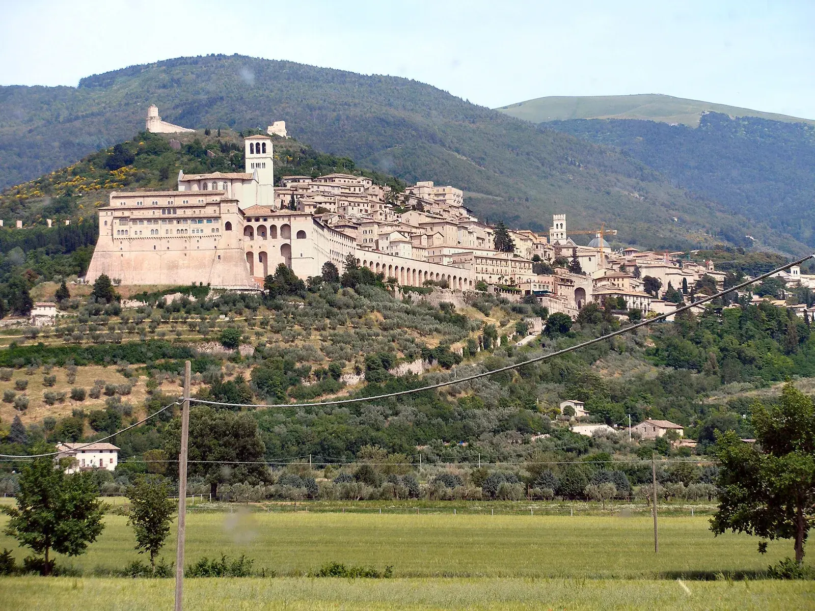 Representative view of Assisi, Italy.